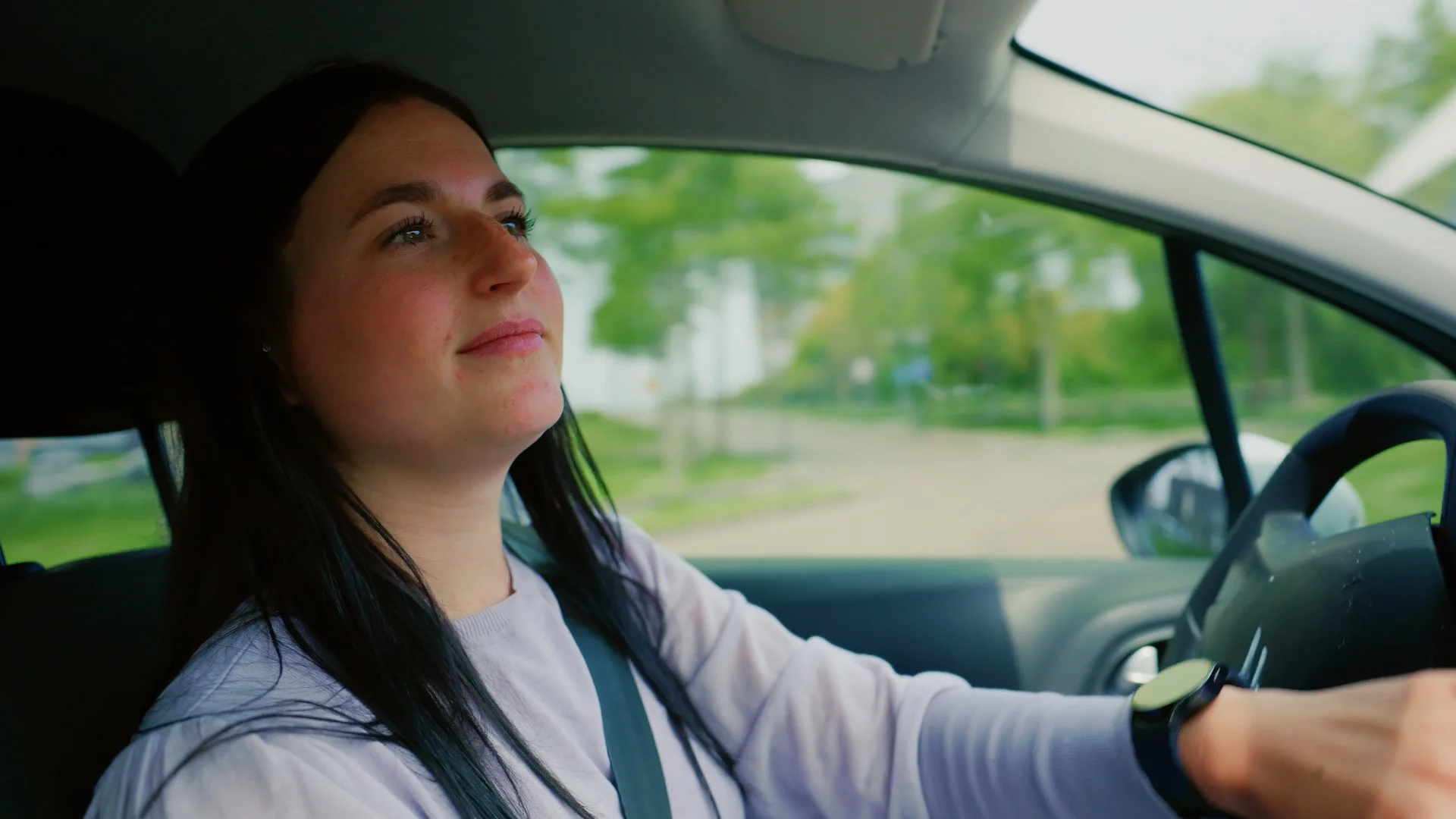 Medewerker onderweg registreert mobiliteit met CoreCubes